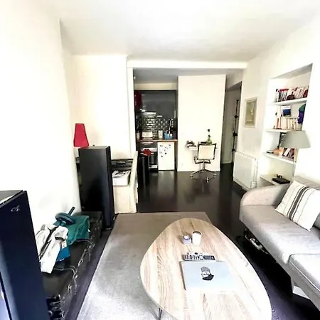 Flat For Two Close To Montmartre *