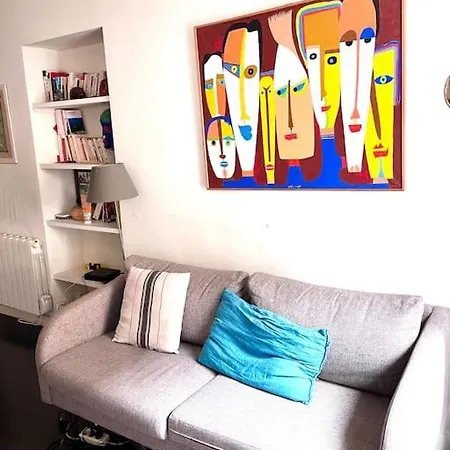 Flat For Two Close To Montmartre *