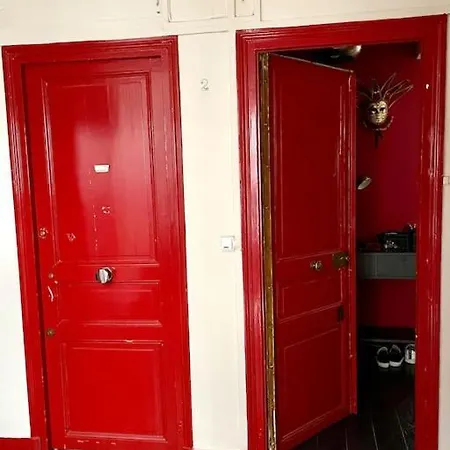 Flat For Two Close To Montmartre Διαμέρισμα